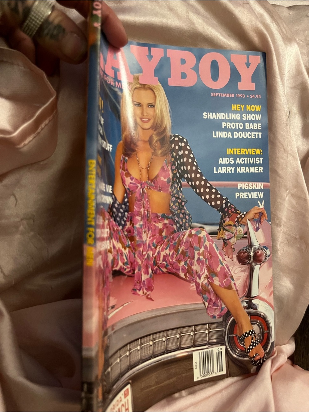 September 1993 issue of Playboy Magazine featuring Jennifer Driver on Cover - Picture 2 of 3